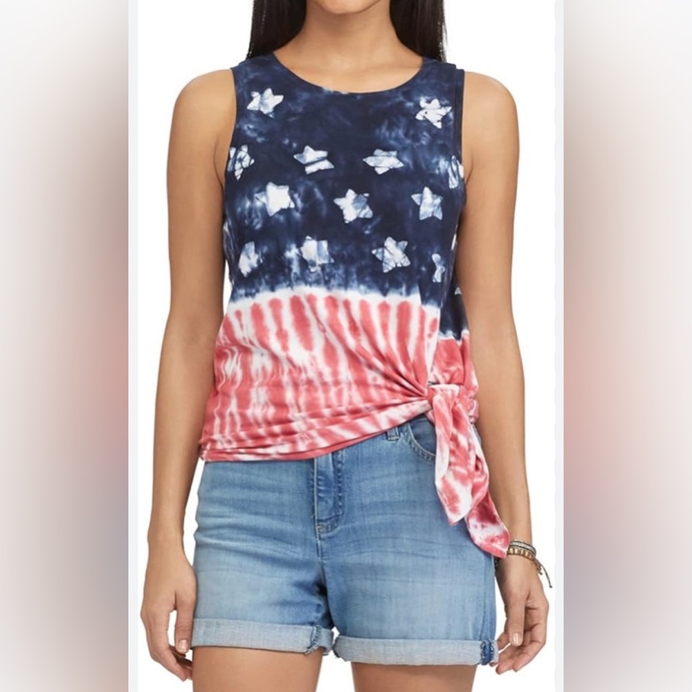 NWT $49 Chaps Women’s USA Tank Top PM petite Medium Fourth‎ of July